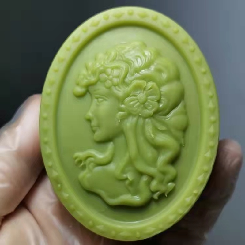 Queen Soap Mold for Soap Makin - огляд і ціна Soap Making Scents