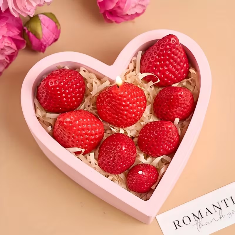 Strawberry Silicone Candle Mol - огляд і ціна Soap Making Diy