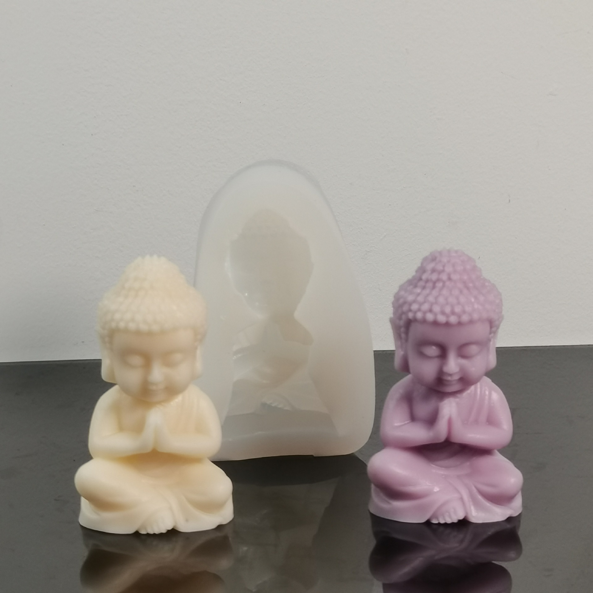 3d Maitreya Silicone Candle Mo - огляд і ціна Soap Making Scents